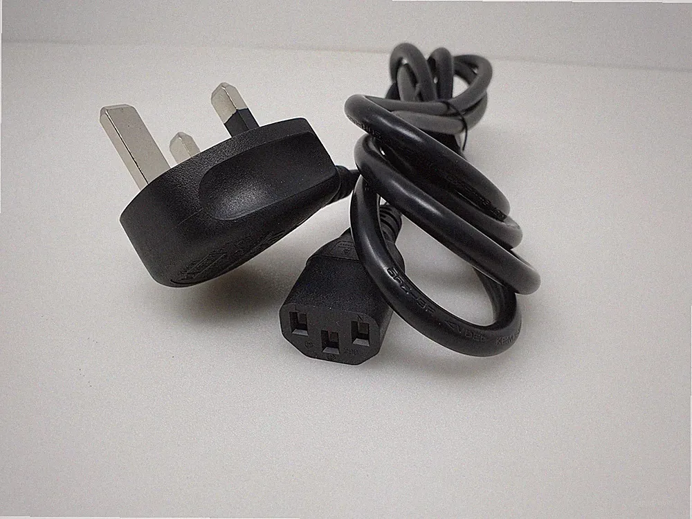 Für NEC NP-M403H DLP-Projektor Netzkabel Wasserkocher Kabel 2 m UK-Stecker