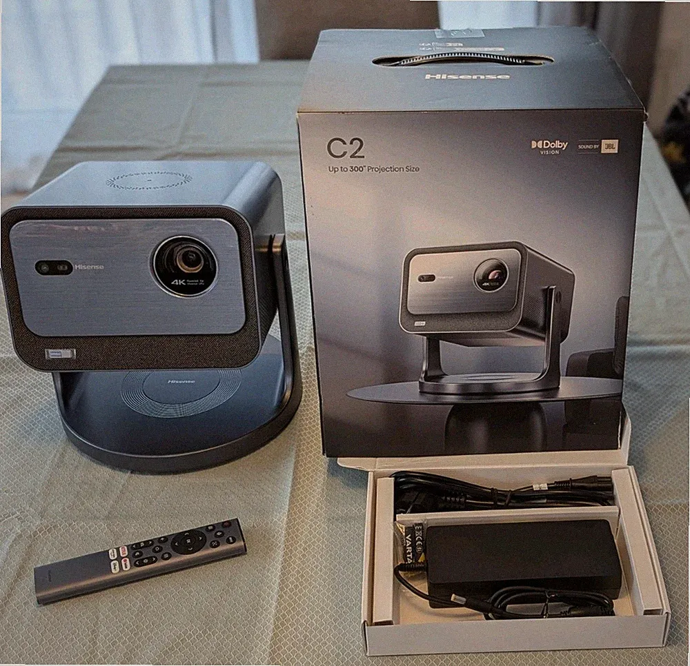 Hisense C2 UHD Heimkino Projektor Wie Neu