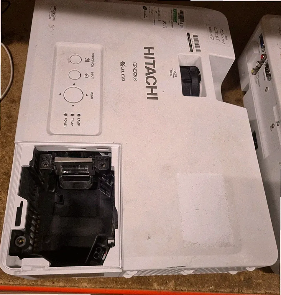 Hitachi CP-EX303 XGA Konferenzraum Projektor - Ersatzteile oder Reparatur - bitte Anzeige lesen