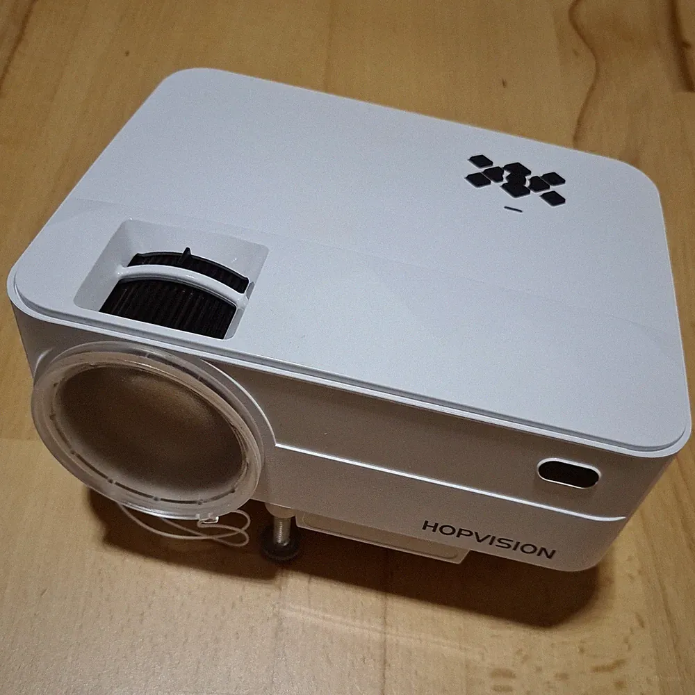 Hopvision T21 LCD Projektor weiß 1080p 5000 Lumen HDMI USB