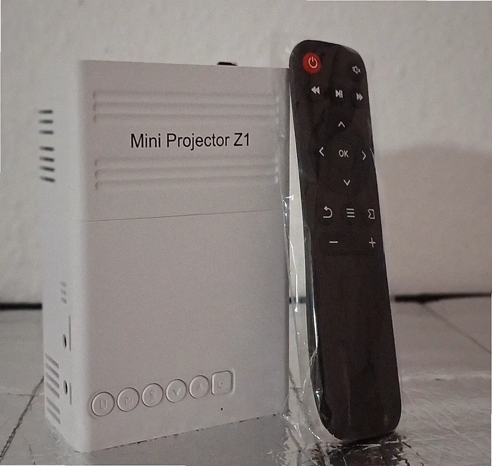 LED Tragbarer 1080P-Projektor mit USB und Fernbedienung