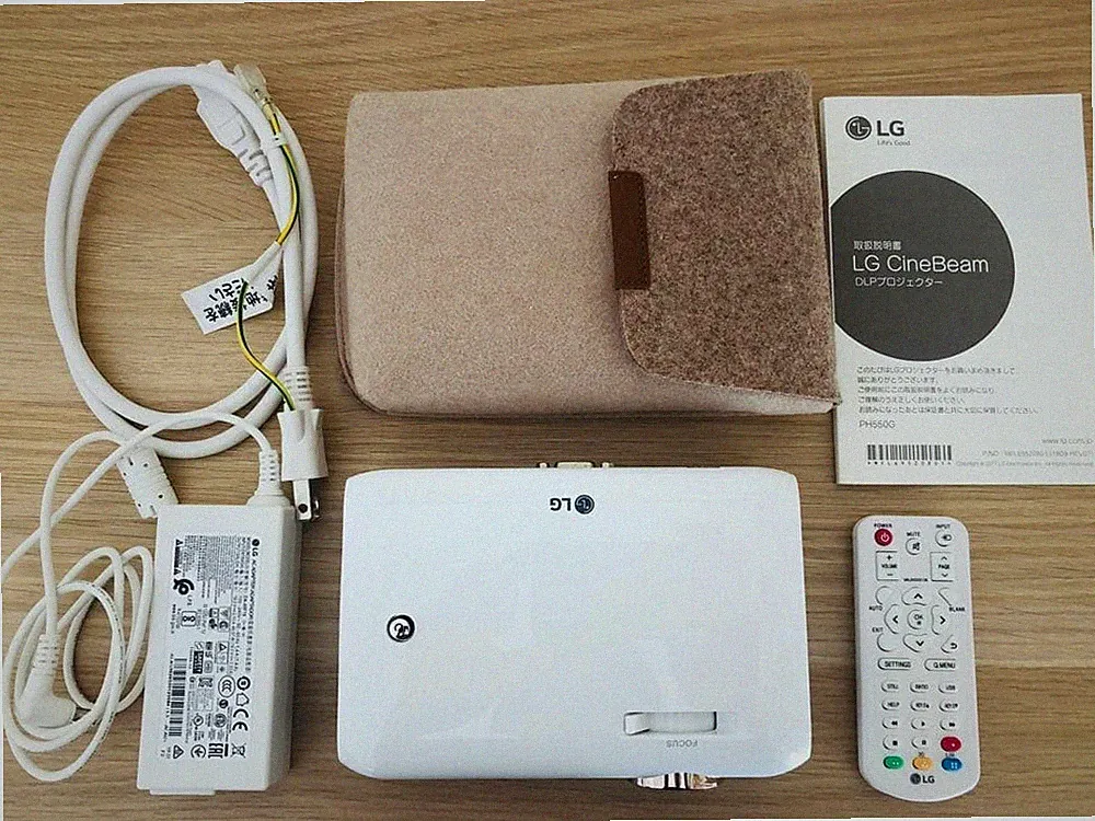 LG Electronics PH550G LED tragbarer Minibeam-Projektor GETESTET aus Japan