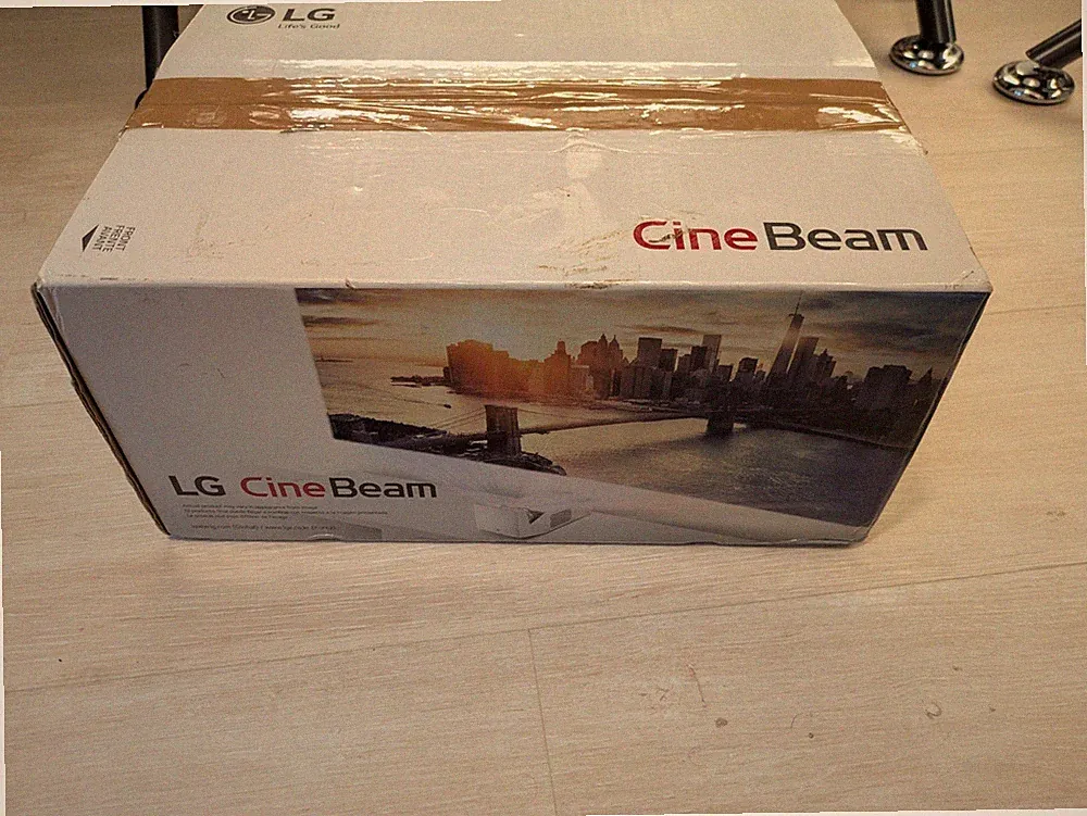 LG HF65LS Adagio 2.0 LED Ultrakurzdistanz Beamer (Full HD, webOS)