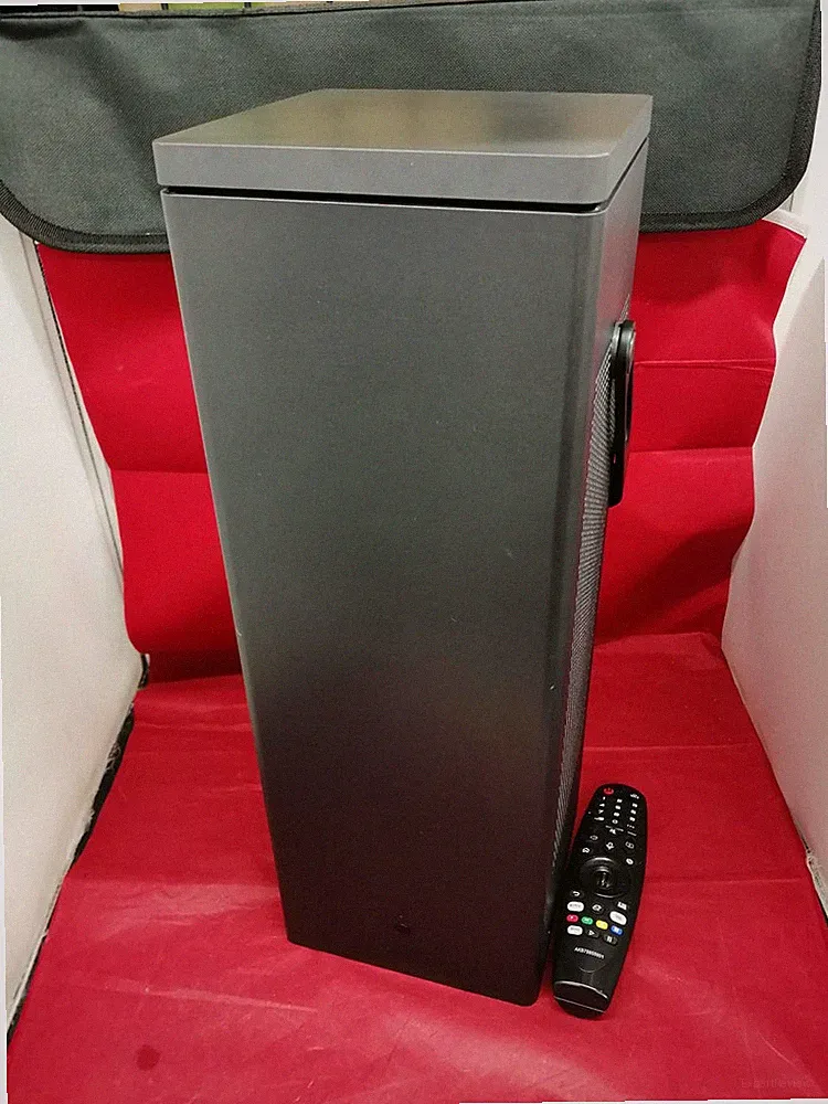 LG HU80KSW 4K Projektor 150" HDR10 2500 Lumen mit Fernbedienung