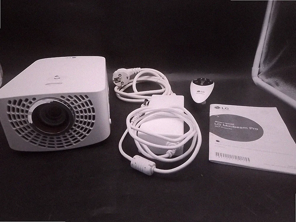 LG Minibeam Pro,DLP Projector,Modell PF1500