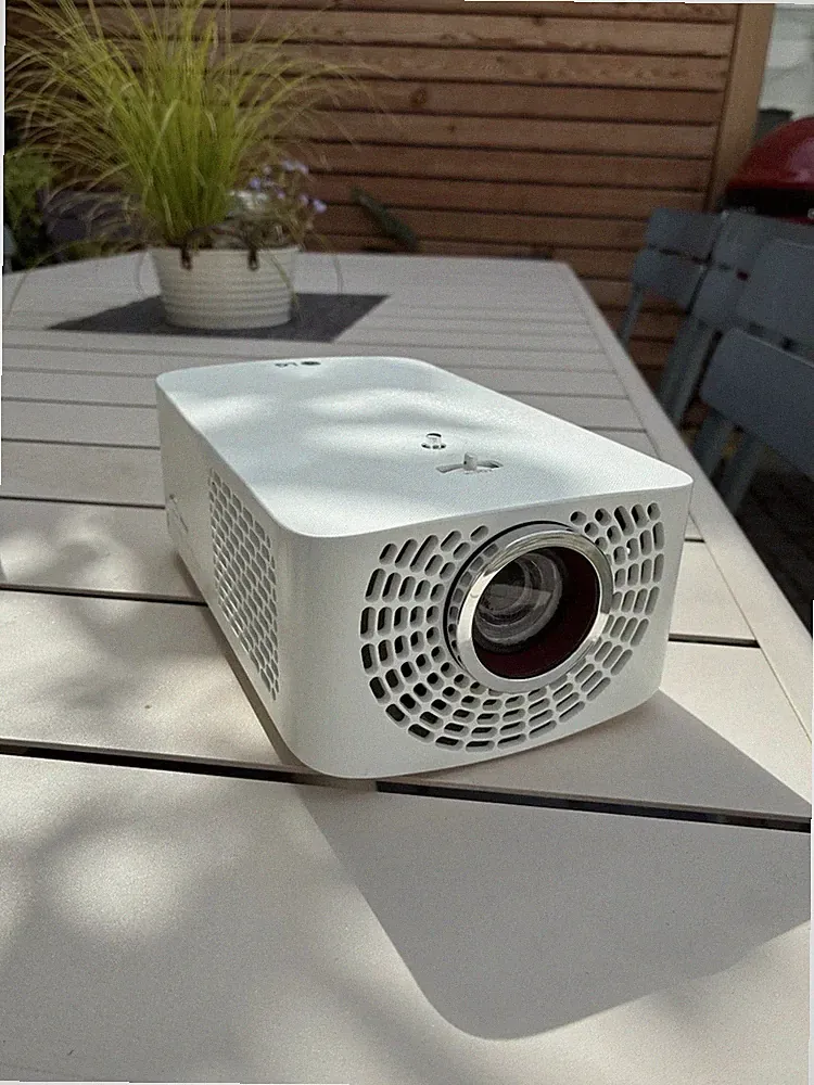 LG PF1500G Full HD LED Beamer