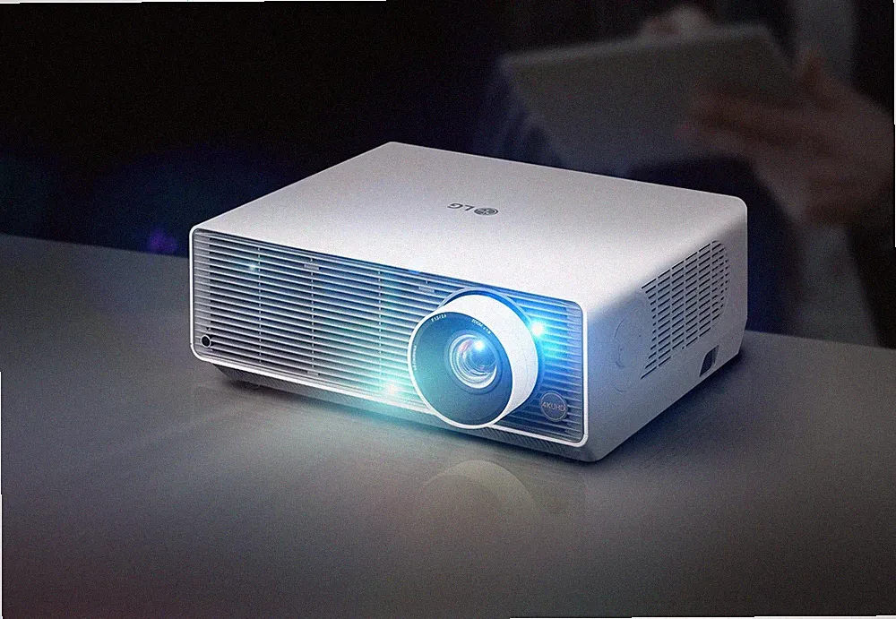 LG ProBeam BU60PST Profi 4K UHD Laser Beamer 6000 Lumen 3Mio:1 20000h Lampe WLan