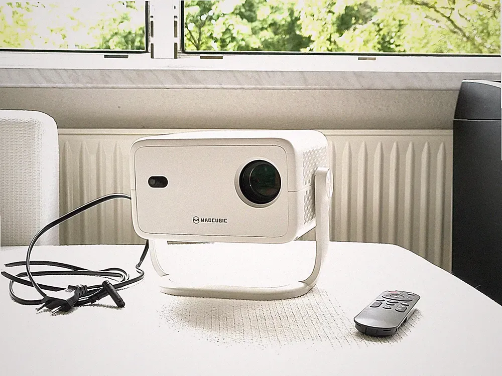 Magcubic Beamer L018 Magcubic 4K mit 1080P Nativ! & 400 ANSI Lumen Heimkino WM
