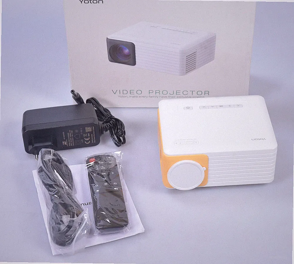 Mini Beamer Full HD Tragbarer Projektor Handy Video Heimkino HDMI USB mobil