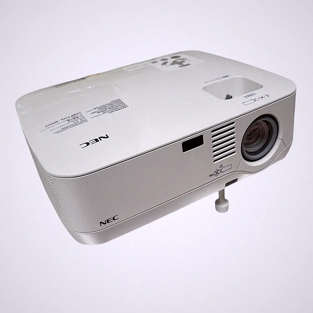 NEC NP510W LCD Beamer 3000 Lumen <2500 Stunden Bildfehler