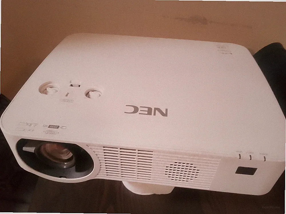 NEC P502H HDMI Beamer 5000 Lumen