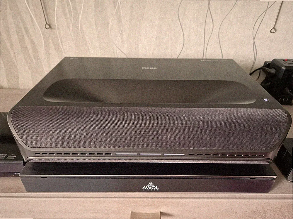 NexiGo Aurora Pro MKII 4K Tri-Color 3D UST Laser Projektor UKD Beamer