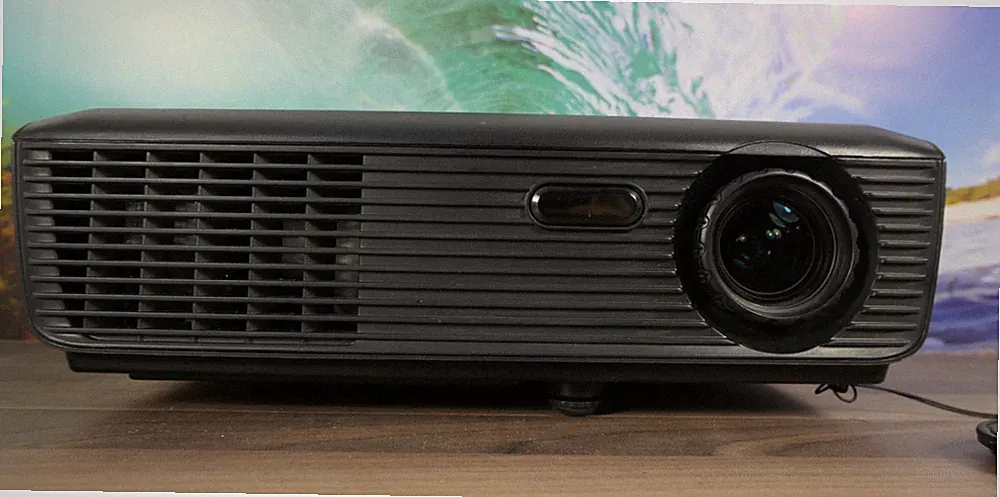 Optoma DW318 WXGA DLP Beamer – 16:10 HD Ready – ( 2587 Std.)