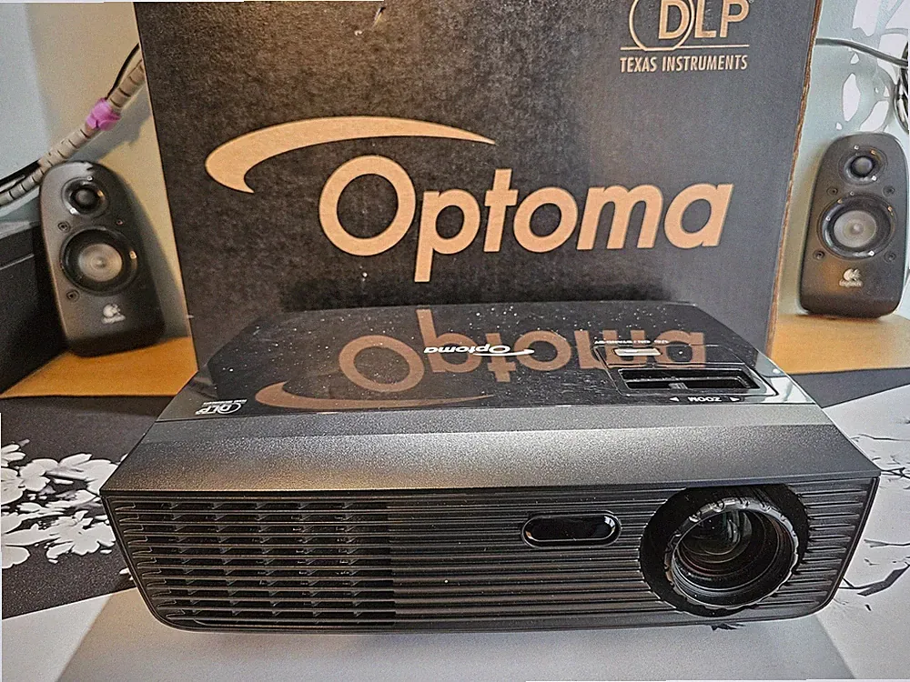 Optoma DX211 DLP 1024x768 VGA Schwarz Projektor Originalverpackt