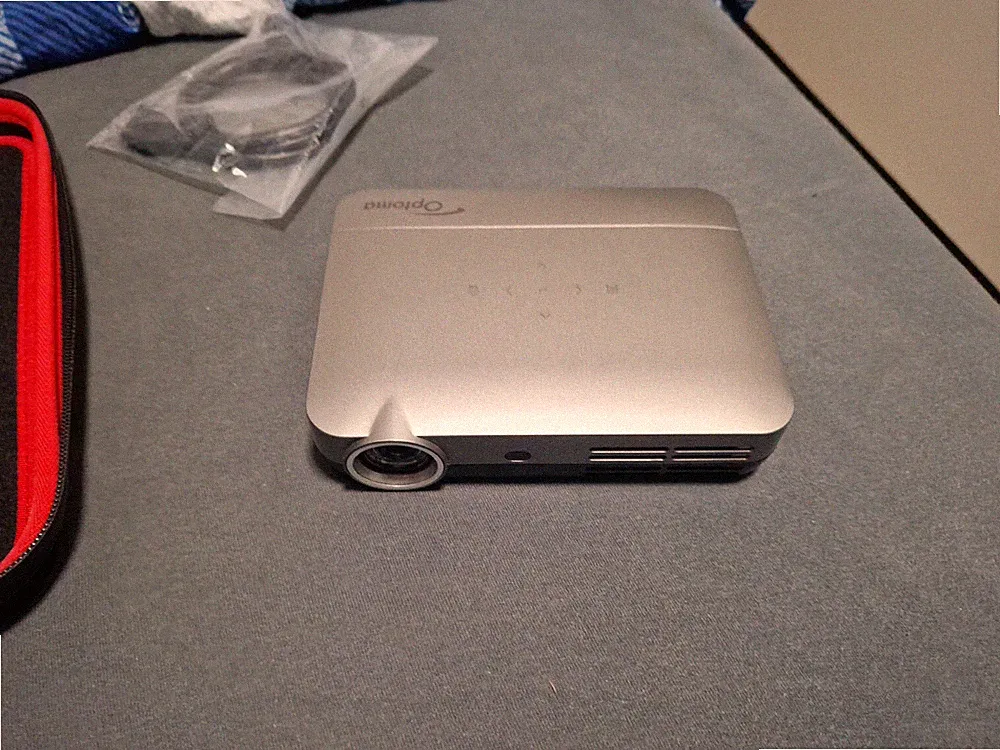 Optoma ML330 LED Beamer