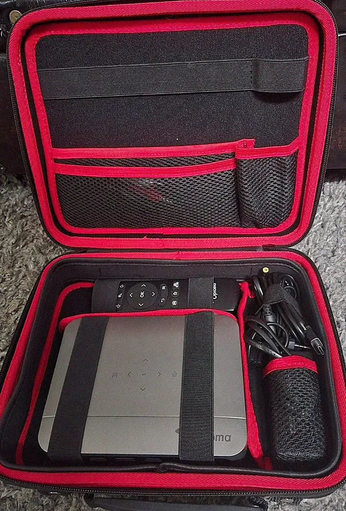 Optoma ML550 LED DLP Beamer inkl. Originaltasche & Fernbedienung