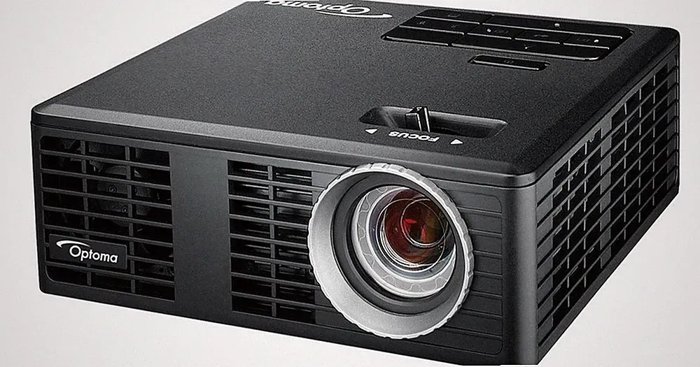 Optoma Tragbarer Beamer ML750E 700 Lumen WXGA in der Regel 499£