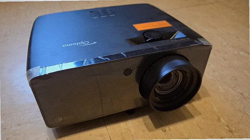 Optoma UHZ 3600
