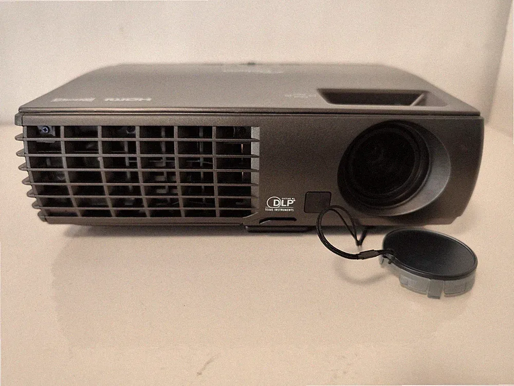 Optoma W304M DAEPGLKGp DLP Beamer (WXGA, 3100 Lumen