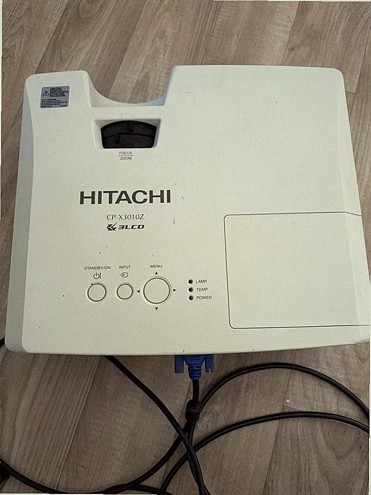 Original Hitachi CP-X2515WN Desktop Projektor Beamer Hifi LCD HDMI