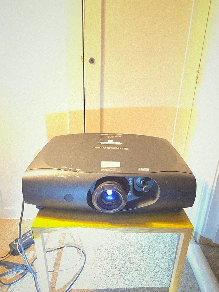 Panasonic Beamer PT-RZ470EAK