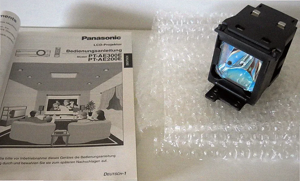 Panasonic original Projektor Lampe Beamer Leuchtmittel gebraucht, funktionsfähig