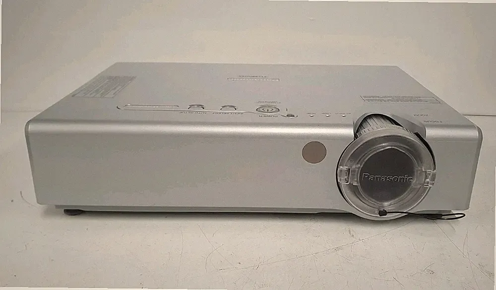 Panasonic PT-LB60NTEA 1024x768 VGA 2cm 3LCD 3.200 Lumen (ANSI)1 LCD Projektor