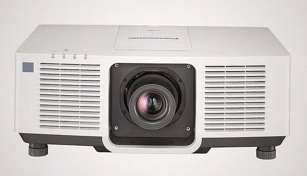 Panasonic PT-MZ882WEJ Laser LCD Beamer 8.200 Lumen