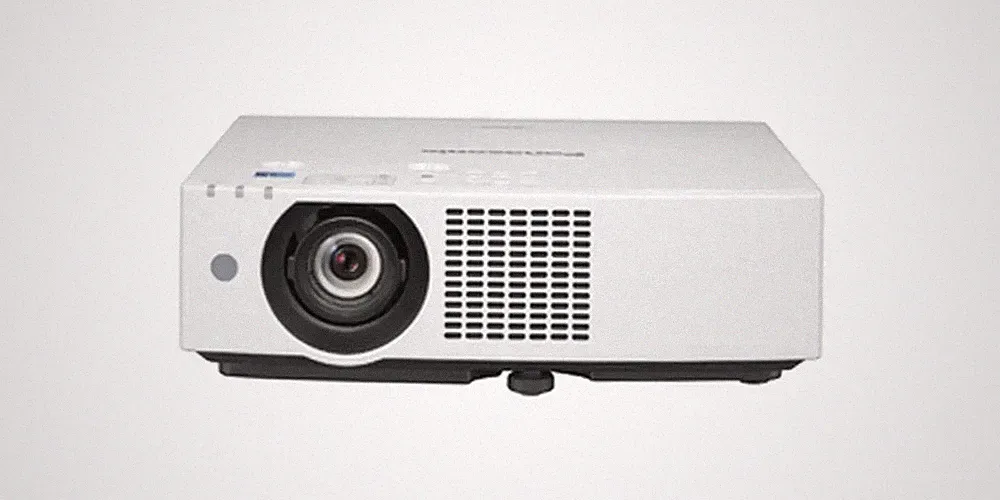 Panasonic PT-VMZ71 Laser-Beamer WUXGA 7000 Lumen 3LCD DIGITAL LINK HDBaseT