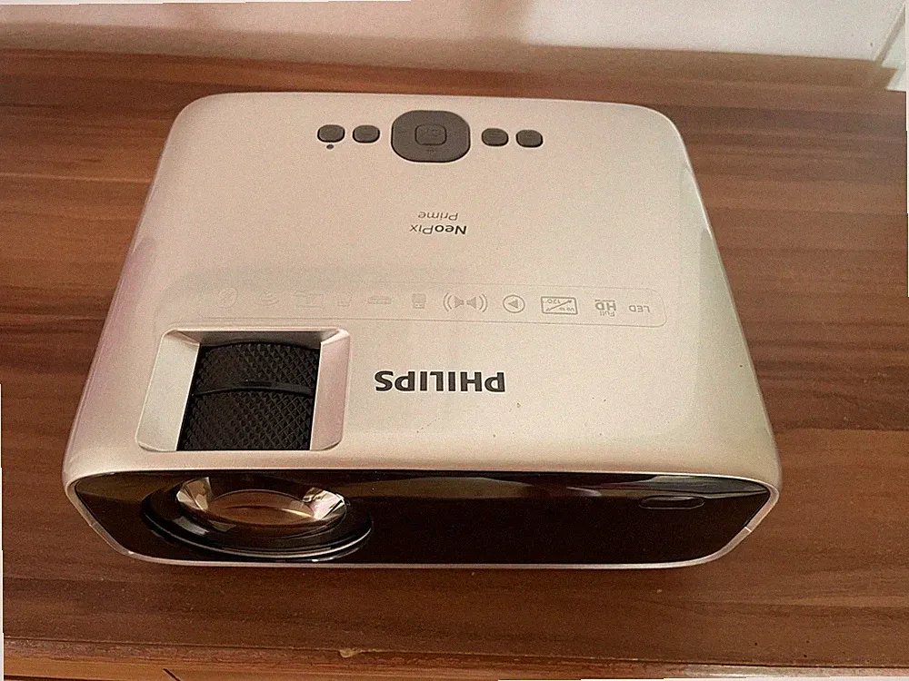 Philips Neofix Prime Mini Projektor, fast neu