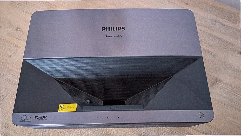 Philips Screeneo U5 - 4K UST Projektor, Dolby Audio/Vision, HDR, Android TV