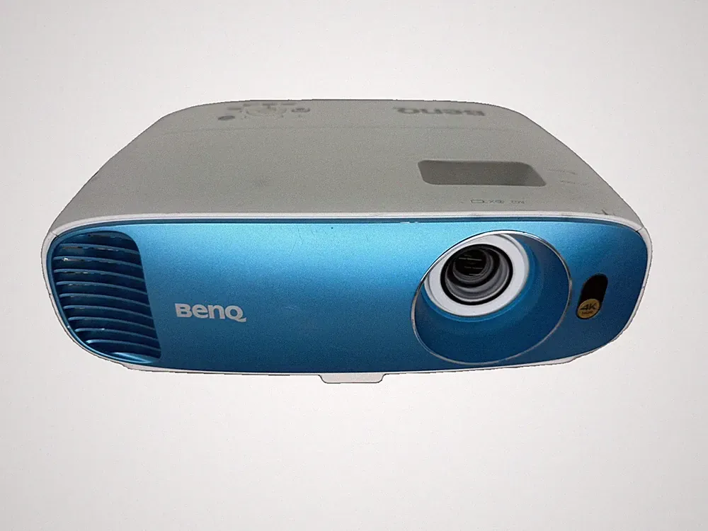 Proyector Benq TK800 4K HDR 3D