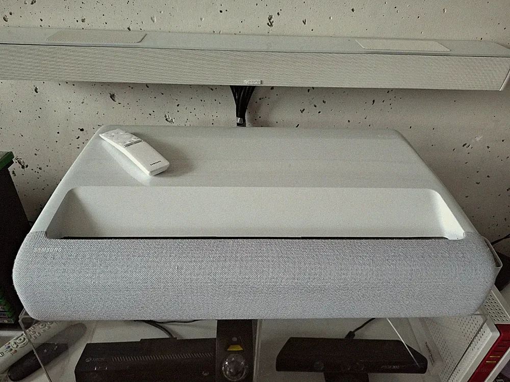 Samsung LSP9T 4K Triple Laser Projektor, Laser TV