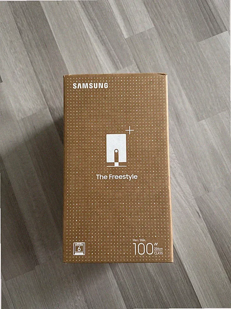 Samsung | The Freestyle 2nd Gen. Projektor LFF3C (2023) | NEU