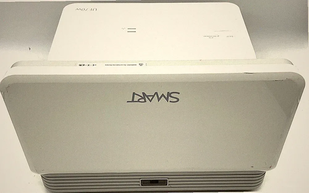 SMART UF70W HDMI Kurzdistanzprojektor