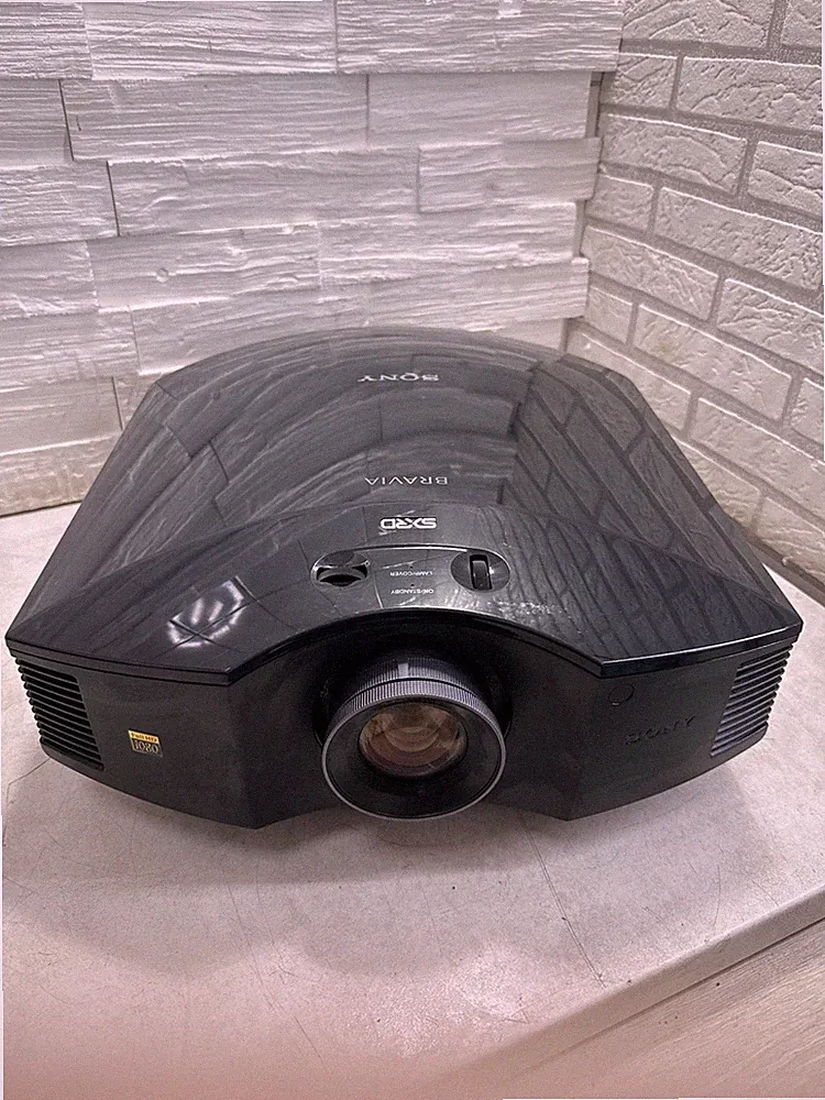 Sony Bravia VPL-HW10 HomeCinema SXRD Projektor 1080P Schwarz