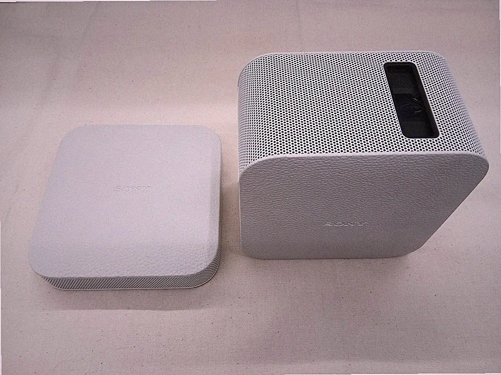 Sony LSPX-P1 Tragbarer Ultra-Kurzdistanzprojektor, kompakt, batteriebetrieben
