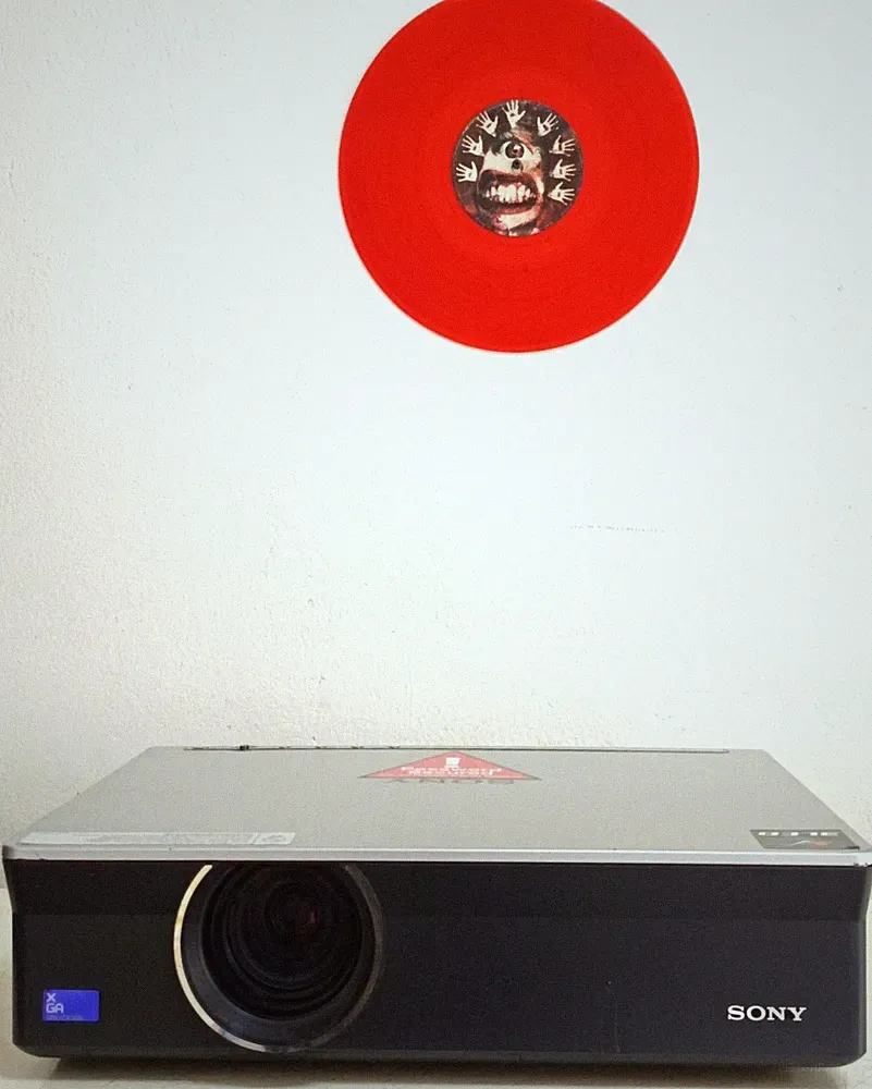 Sony VPL-CX100 Beamer / Projektor – funktioniert – ohne Fernbedienung