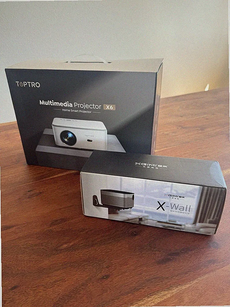Toptro X6 Beamer WM Startset ( Beamer + Wandhalterung + elektr. Leinwand )