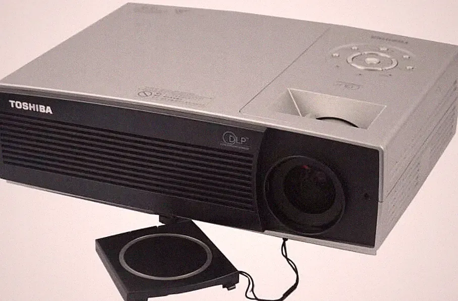 Toshiba TDP T95 Business Beamer XGA 898 Arbeitsstunden #78