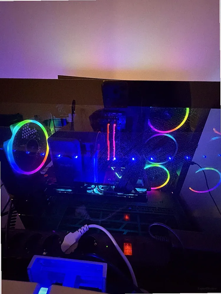 ULTIMATIVER HIGH-END GAMING PC 4K / Max SETTINGS / READY FOR EVERYTHING!