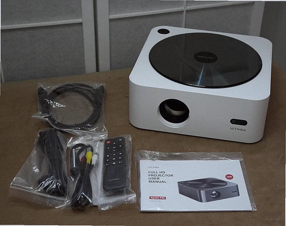 ultimea beamer full hd 1080p