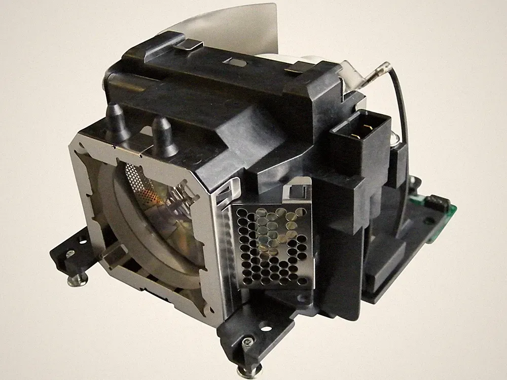 USHIO Beamer-Ersatzlampe für PANASONIC ET-LAV300 mit codalux Gehäuse