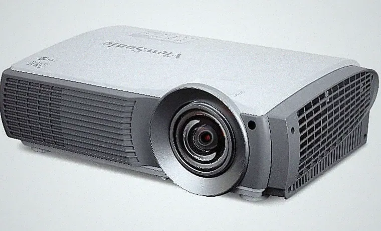 ViewSonic LS620X UST 3200 ANSI XGA Ultrakurzdistanz-Laserprojektor