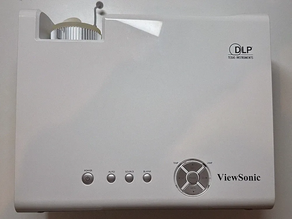 ViewSonic PJ503D DLP Beamer | NUR 129h gelaufen! | 800x600 SVGA | Top Zustand