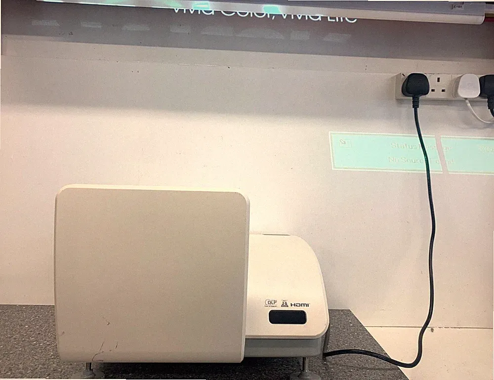 Vivitek D795WT DLP-Kurzdistanzprojektor