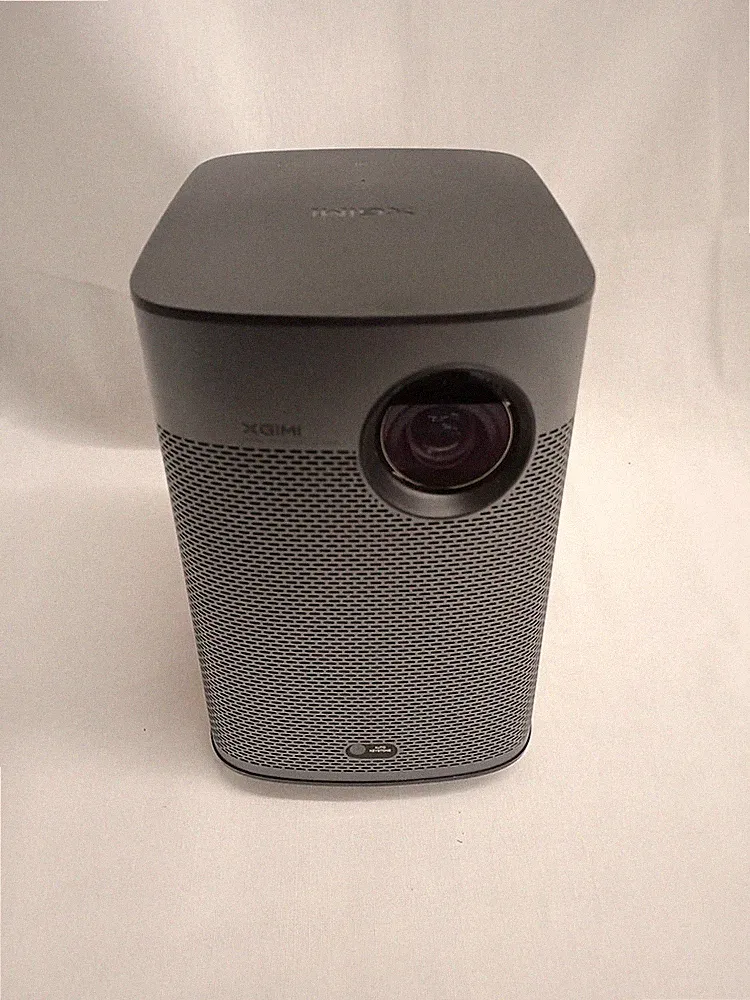 XGIMI HALO+ Tragbarer 4K-Projektor Kompaktes Smart Heimkino