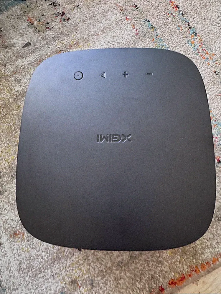 XGIMI Horizon Full-HD DLP Projektor Android TV 1500 ANSI Mineralgrau Beamer