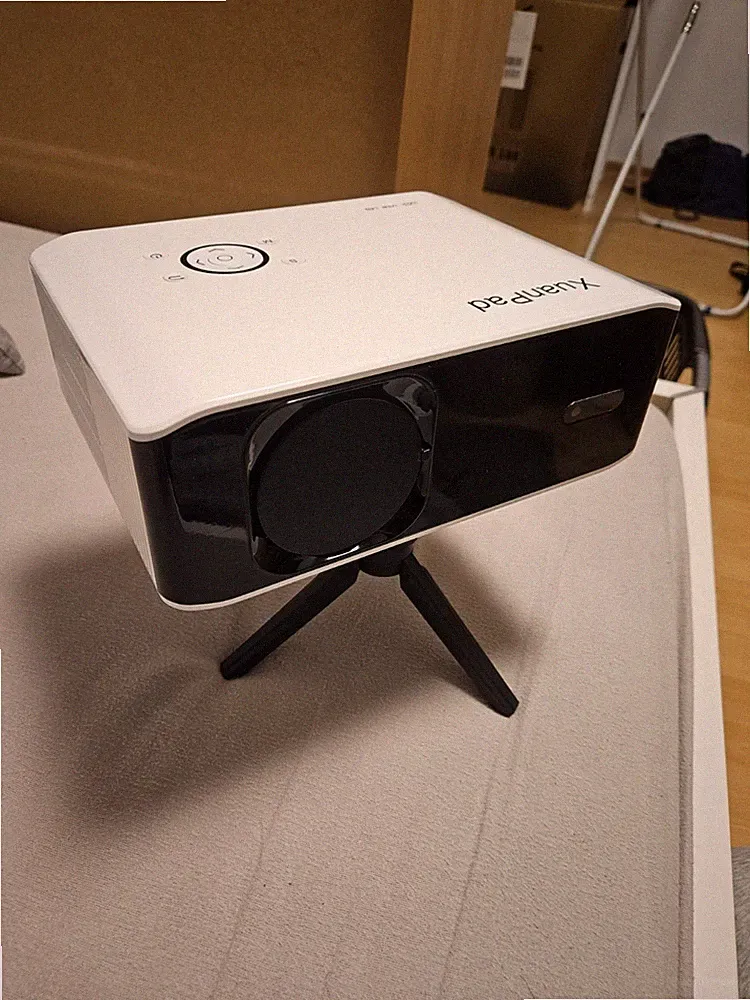 XuanPad Home Theater Projector